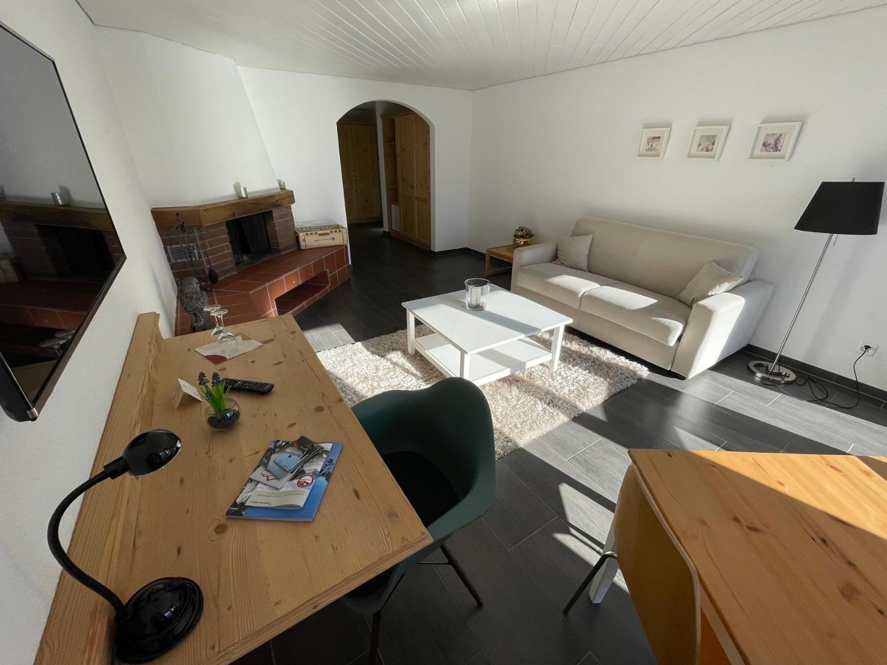 Catrina Hotel Disentis Cameră foto